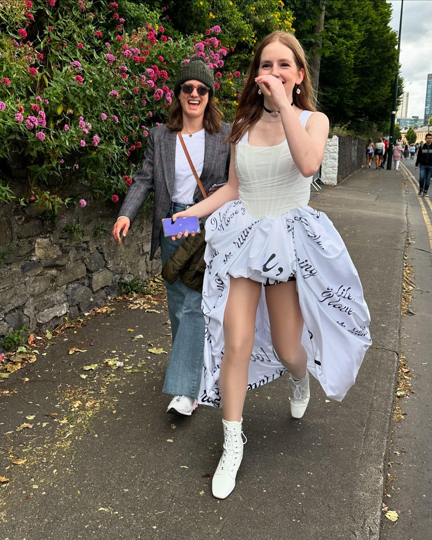 Mae Akins Roth: Shocking Truth About This Actress at 19!