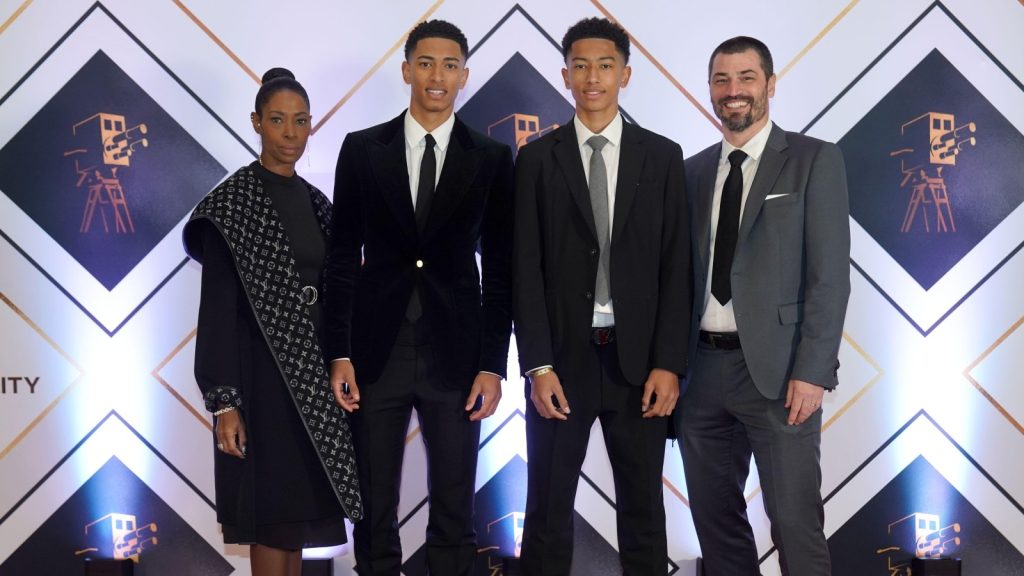 Jude Bellingham Height Shocking 6'1" Revealed!